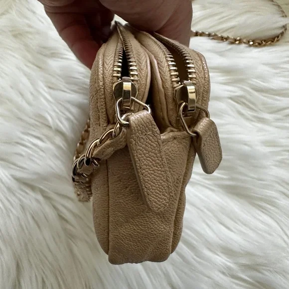 Chanel Caviar Leather Classic Clutch with Chain - Picture 7 of 13